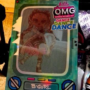 A E-girl, many suprices